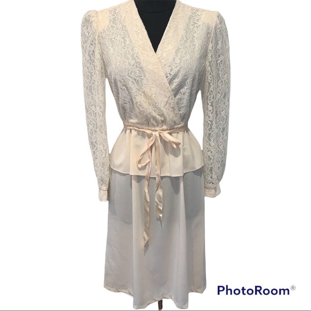 Vintage 70’s Jane Baar New York Cream Lace Long Sleeve Secretary Dress Small
